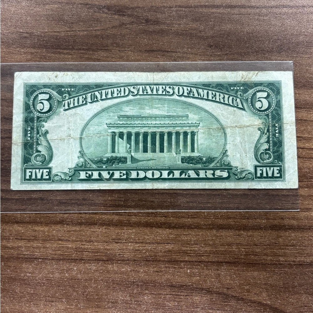 Vintage US Five Dollar Bill - Picture 2 of 2